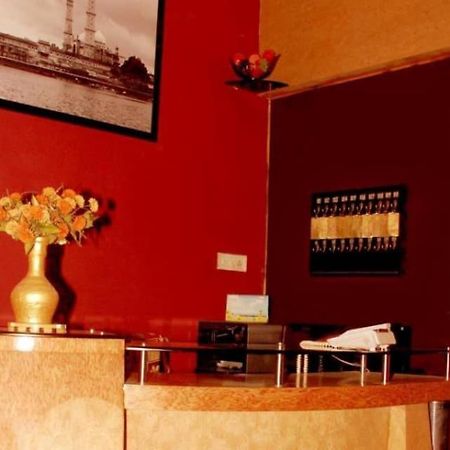 Oyo 27711 Hotel Evergreen Residency Bhopal Exterior foto